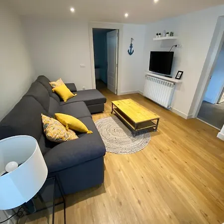 Hillside View Apartment