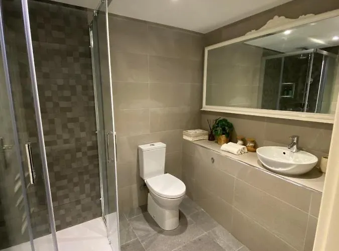 Apartment Hillside View *